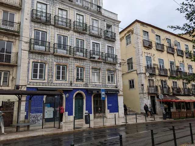 Lisbon Inn Bica Suites