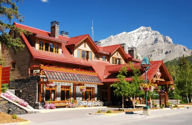 Banff Ptarmigan Inn