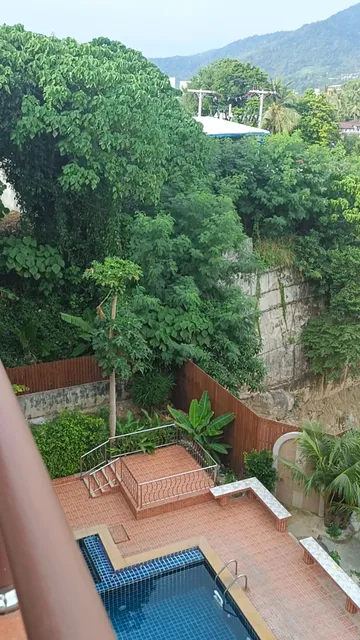 Tri's Miracle Kata Beach Side