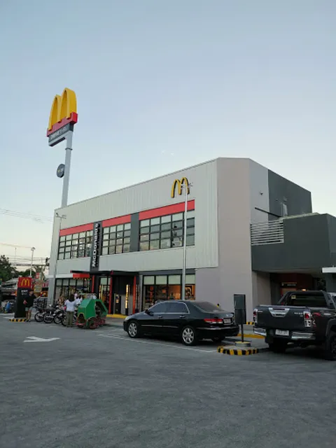 McDonald's Bahayang Pag Asa
