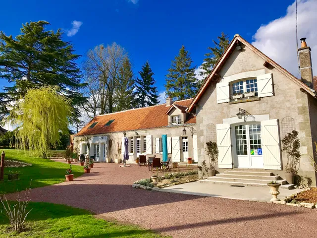 Sans Souci Bed & Breakfast with Restaurant