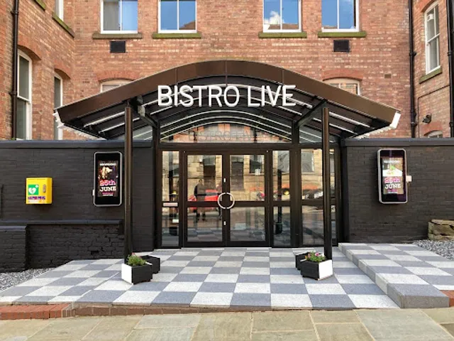 Bistro Live