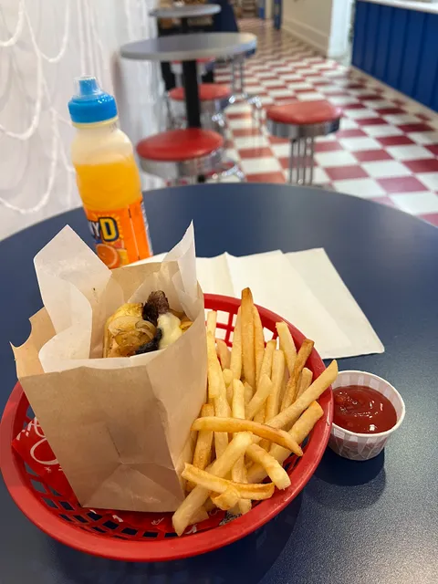 Bebe Zito Ice Cream & Burgers