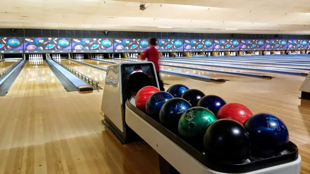 Castro Village Bowl