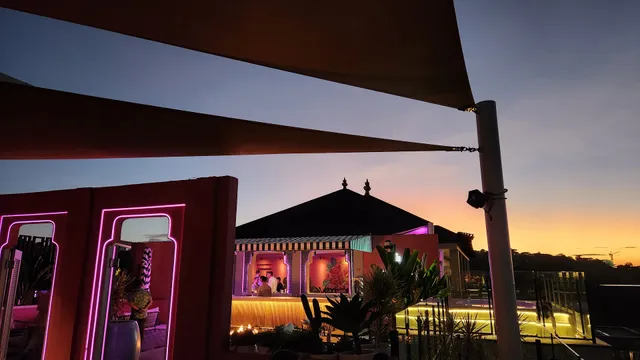 Adriana Cocina & Bar