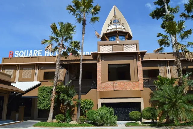B Square Hotel@Khanom