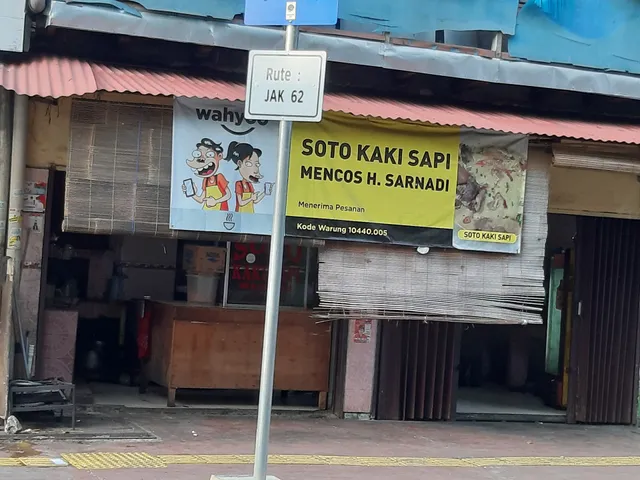 Soto Kaki Sapi Mencos H. Sarnadi