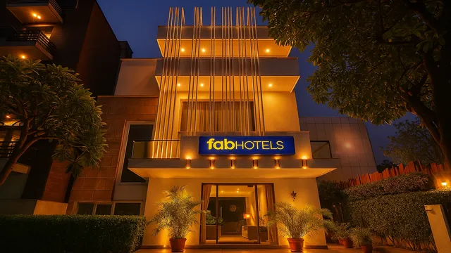 FabHotel Premium Nest - Hotel in Sushant Lok 1, Gurgaon