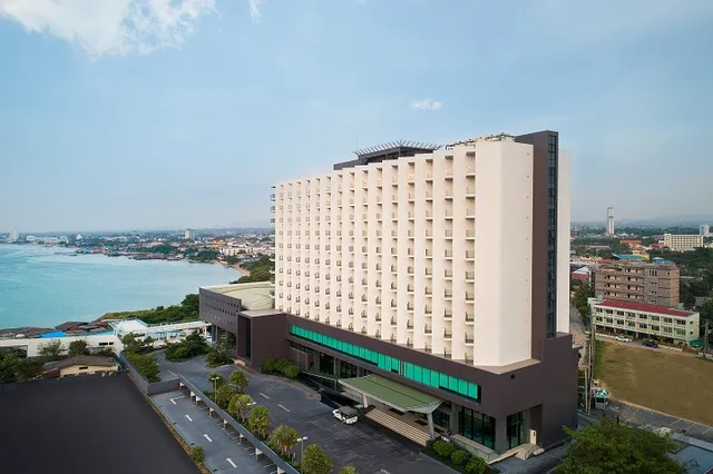 Tsix5 Phenomenal Hotel - โรงแรมทรีซิ้กตี้ไฟว์ ฟีโนมินอล