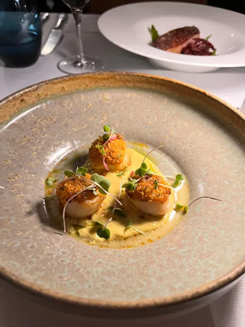 Oak & Vine Cypress Lakes