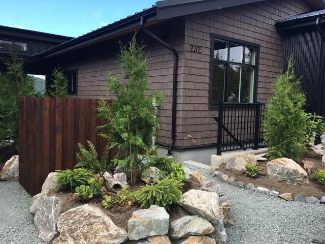 Eagle Reach - West Coast Cottages