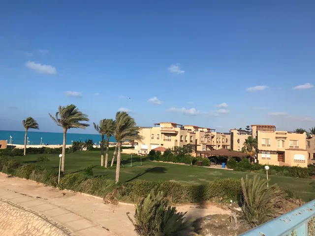 Marina-5 Marasem Hotel