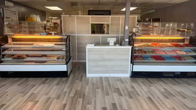 Gracefully Sweet Treats