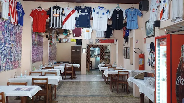 Cantina Italiana Famiglia Rossi