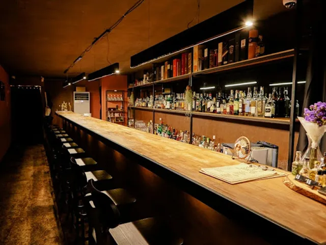 반창고 Bandage bar