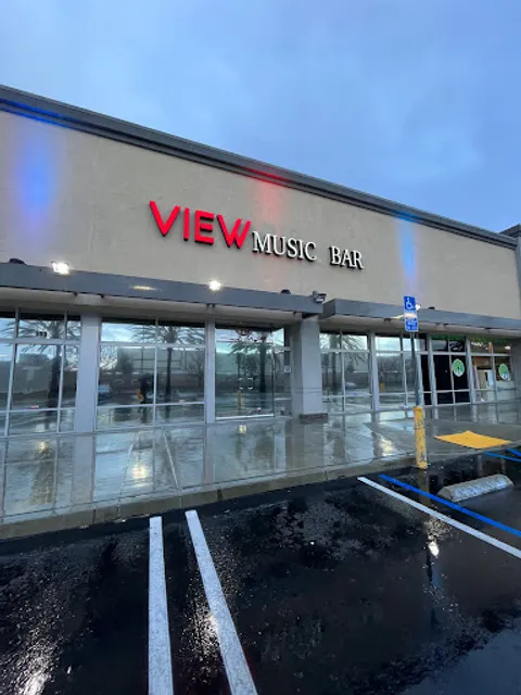 View , Music Bar & Lounge