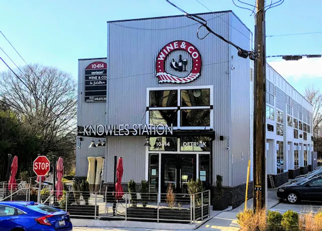 Knowles Station Wine & Co