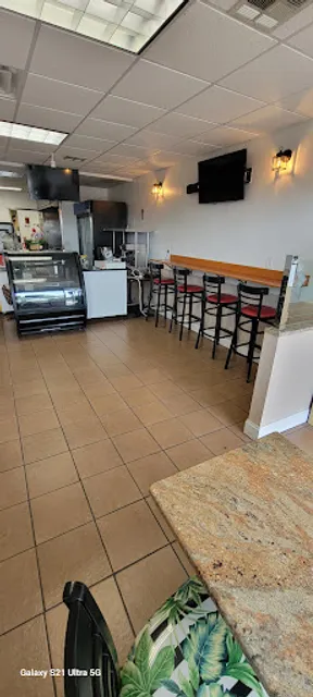 Donde Julio Restaurant 2