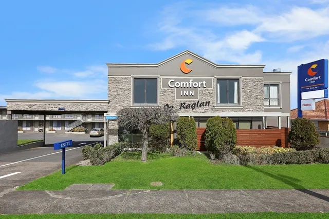Comfort Inn On Raglan