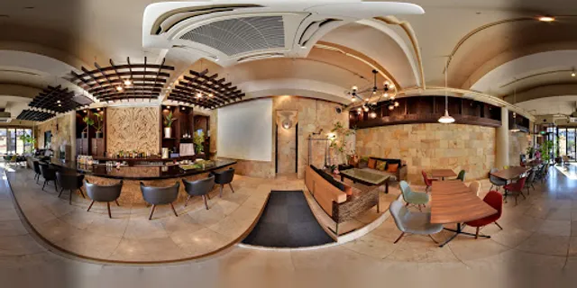 Mom's ダイニング