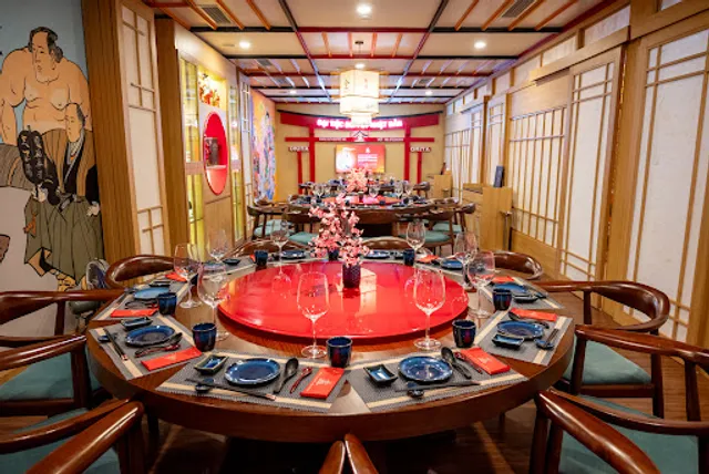 Nhà hàng Okita - Đại tiệc ẩm thực Nhật Bản - Hoàng Đạo Thúy - 和食店 大喜多