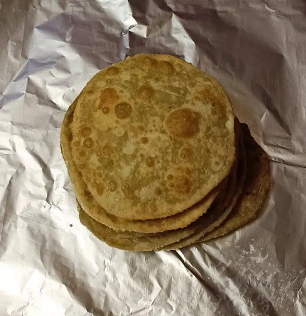 BJ (Breakfast Junction)