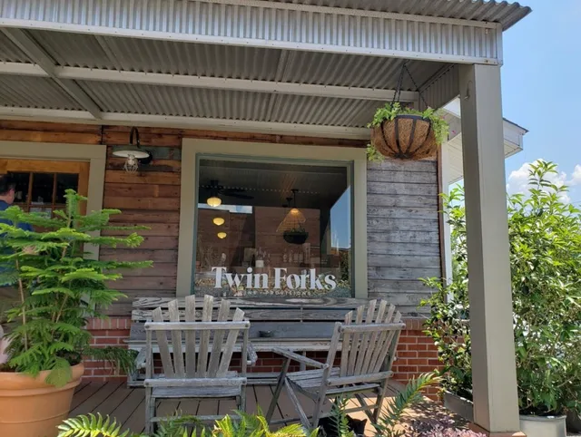 Twin Forks Wine + Provisions
