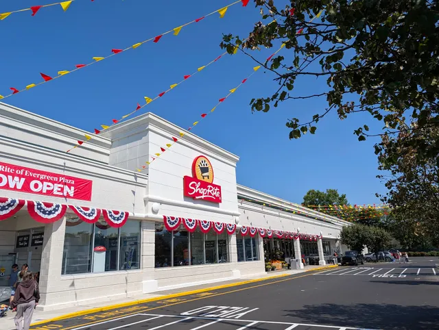 ShopRite of Evergreen Plaza