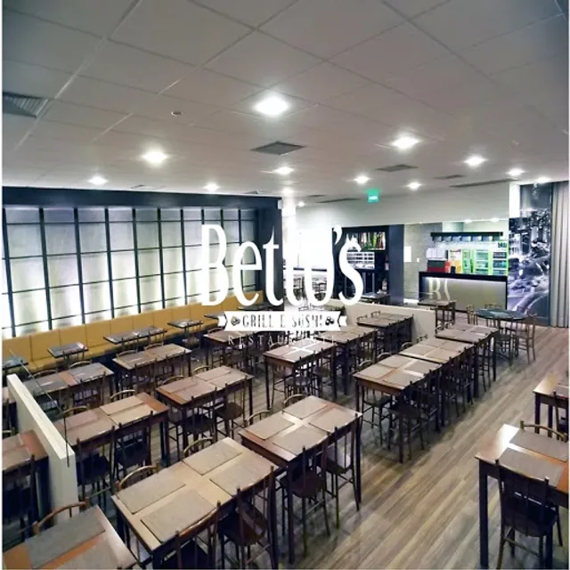Betto's Grill
