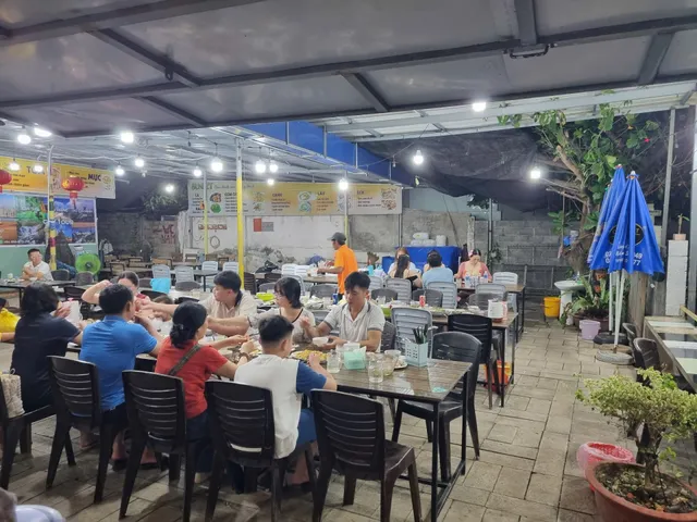 Sunset Quán ( restaurant and coffee )