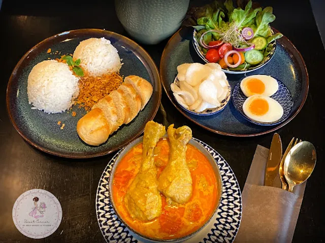 Arty Bakery & Kitchen