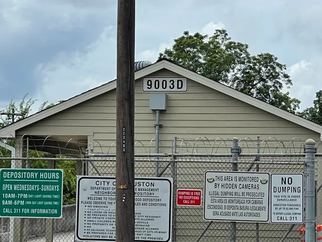North Main Neighborhood Depository/Recycling Center