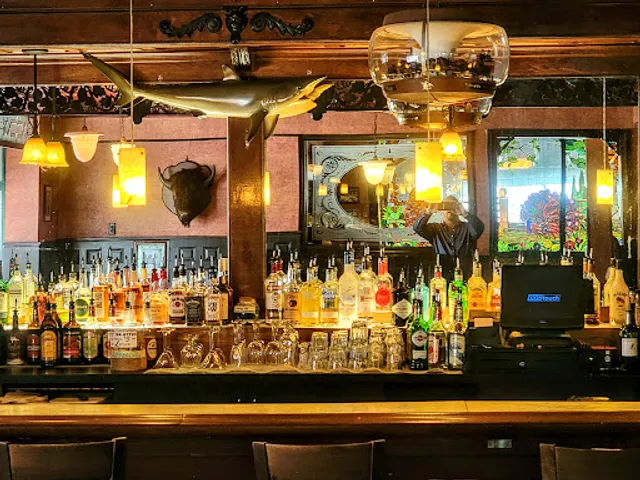 Rich & Charlie's Crestwood