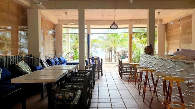 Papa Shark Beach Restaurant Hoi An