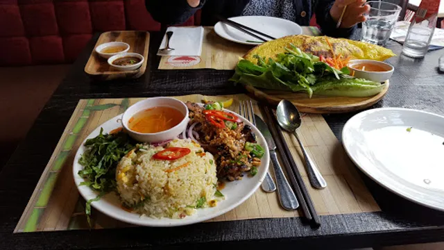 Pho - Vietnamese restaurant & Noodle bar