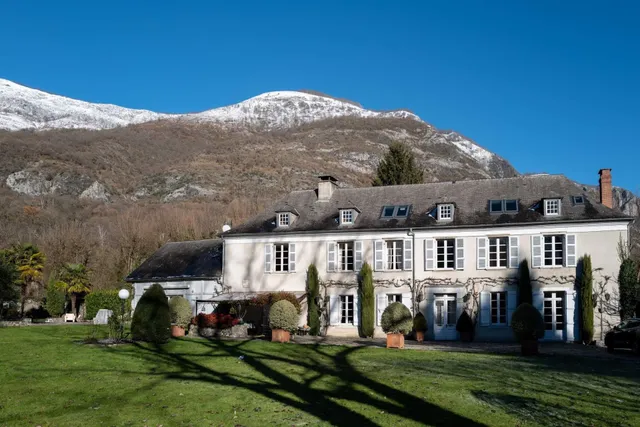 Chambres d'Hôtes, Gîtes et Villa Domaine de Monda