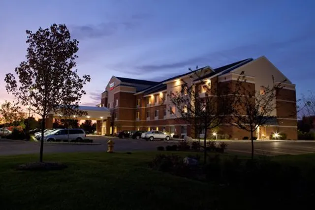 Fairfield by Marriott Inn & Suites Flint Fenton