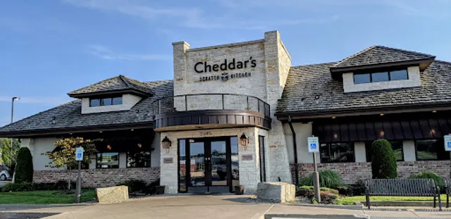 Cheddar's Scratch Kitchen