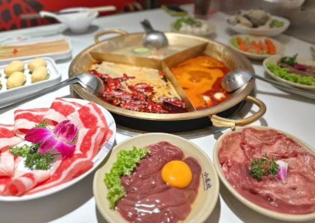 Xiao Long Kan Hotpot (Westgate)