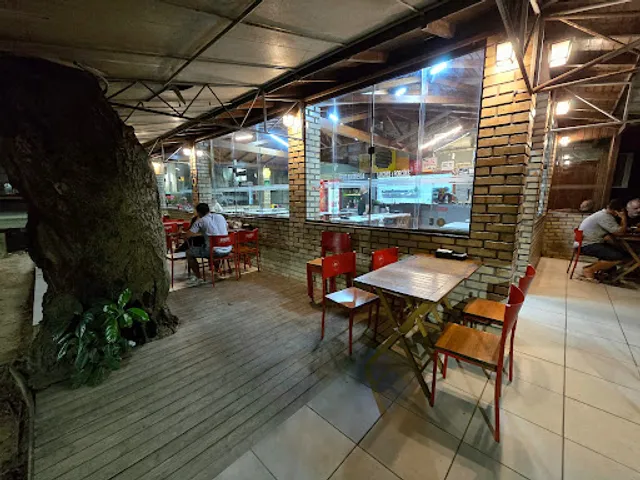 Tatu Lanches e Porções - Hambúrguer Artesanal, Batatas Crocantes, e As Melhores Porções