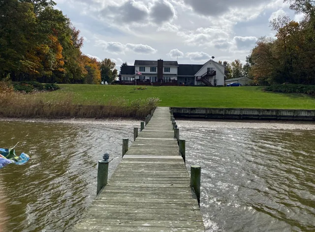 Marvels on the Creek