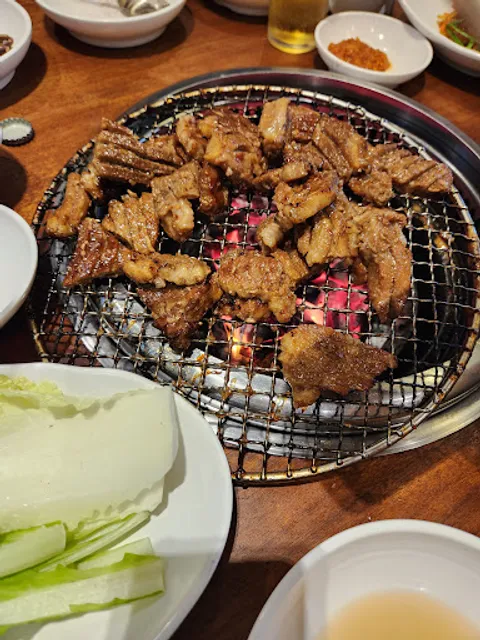 천지연 돼지갈비