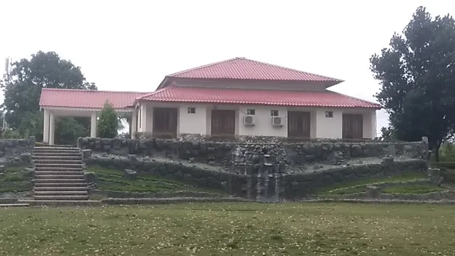 SINGANAMA FARM RESORT