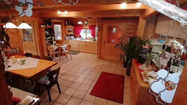 Olli's Schnaidbergstuben