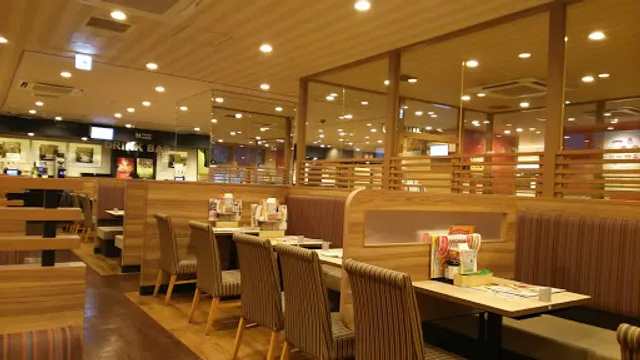 ガスト 大山駅前店