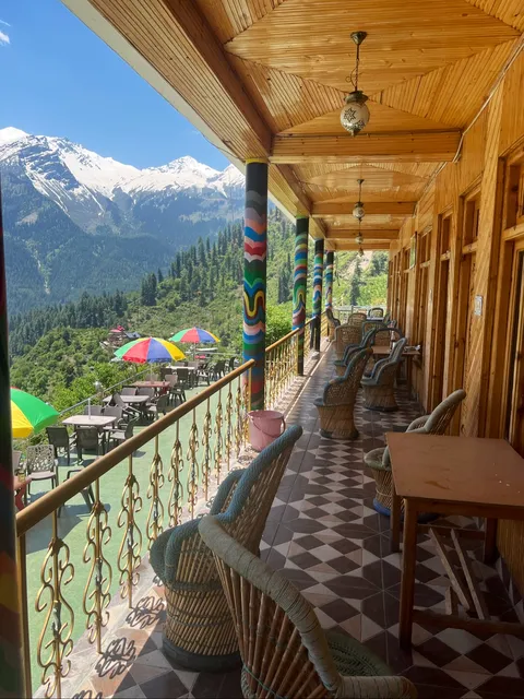 Pink Floyd Cafe Tosh