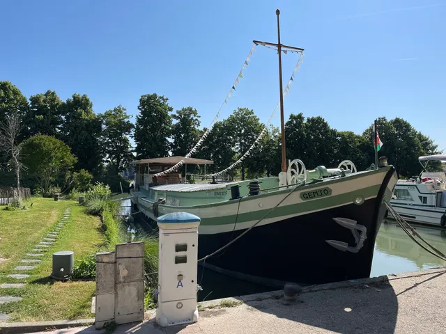 Péniche GEMJO / GEMJO Barge