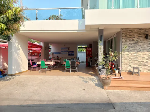 ผัดไทยพ่อก้อง Pad Thai Por Kong