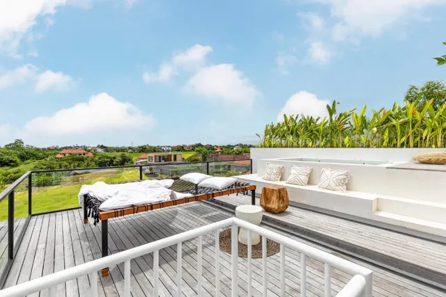 THE WĀVE BALI [villas]