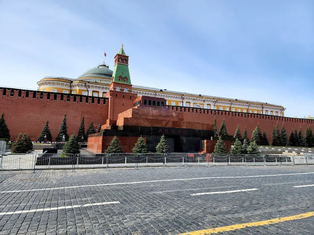 Мавзолей В.И. Ленина на Красной площади